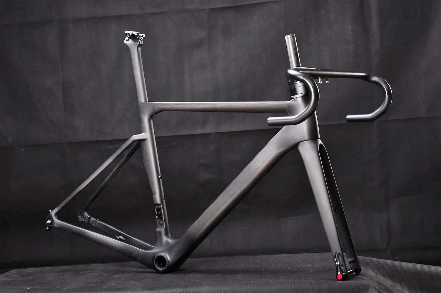 New Handsling A1R0evo