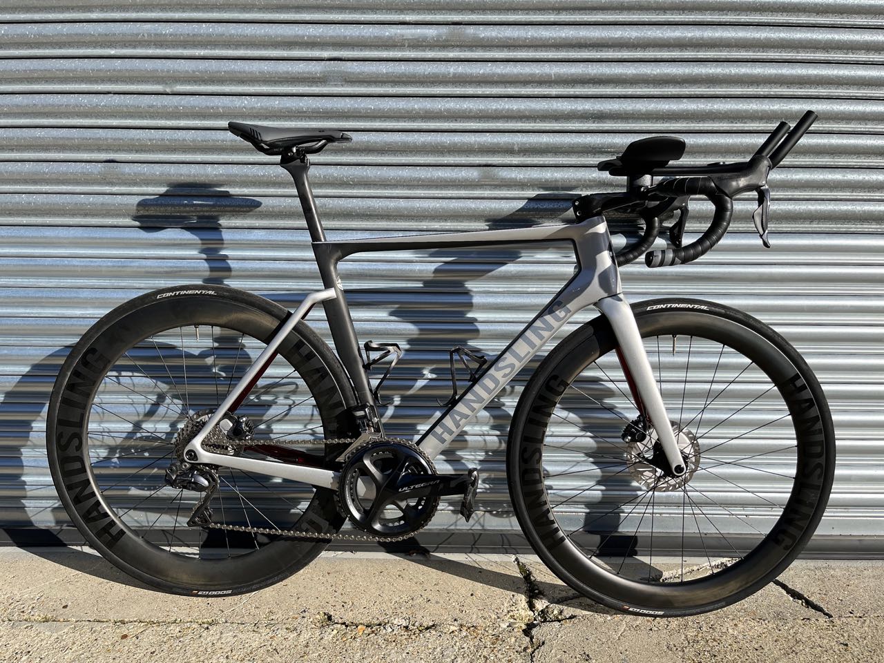 Handsling Aero Bar gives A1R0evo a Time Trial edge