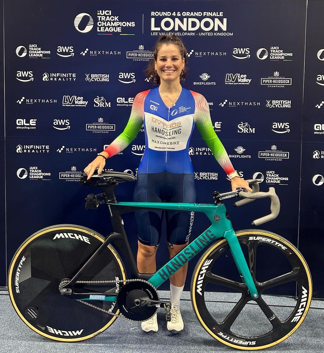 Handsling TR3evo bikes in UCI Track Champions League