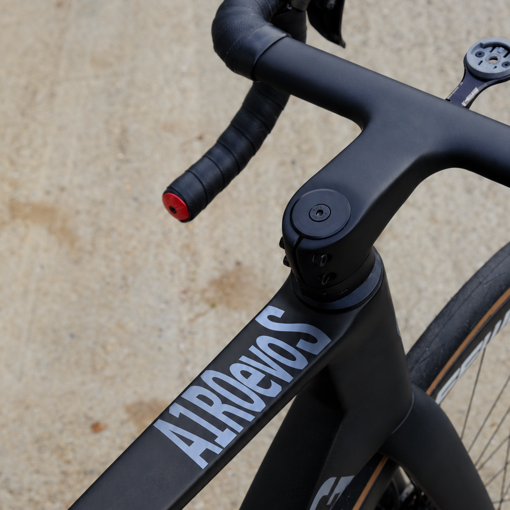 Handsling A1R0evoS Shimano Dura-Ace Road Bike - Quick Build