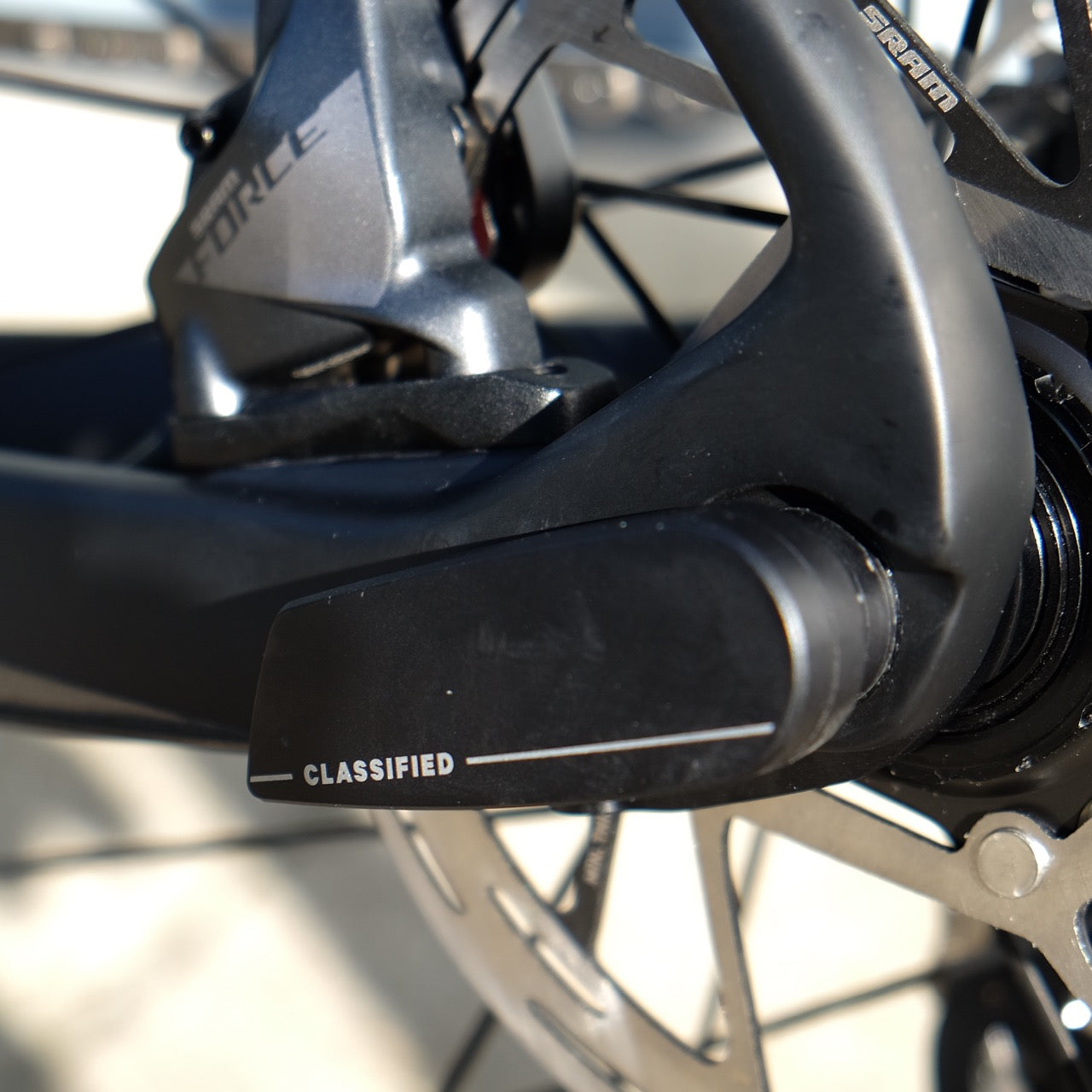 Handsling A1R0evoS Classified Powershift Road Bike