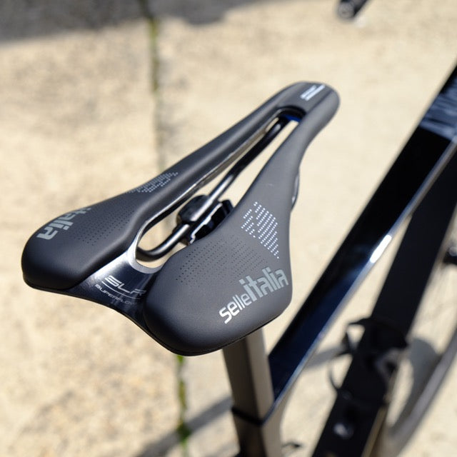 Handsling A1R0evo L-Twoo eRX Road Bike