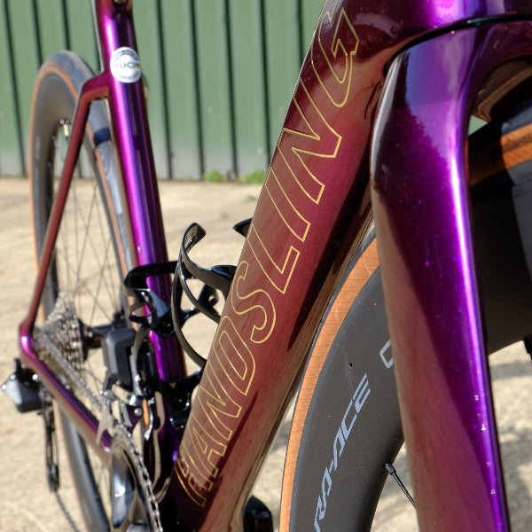 Handsling A1R0evoS Shimano 105 Di2 purple road bike