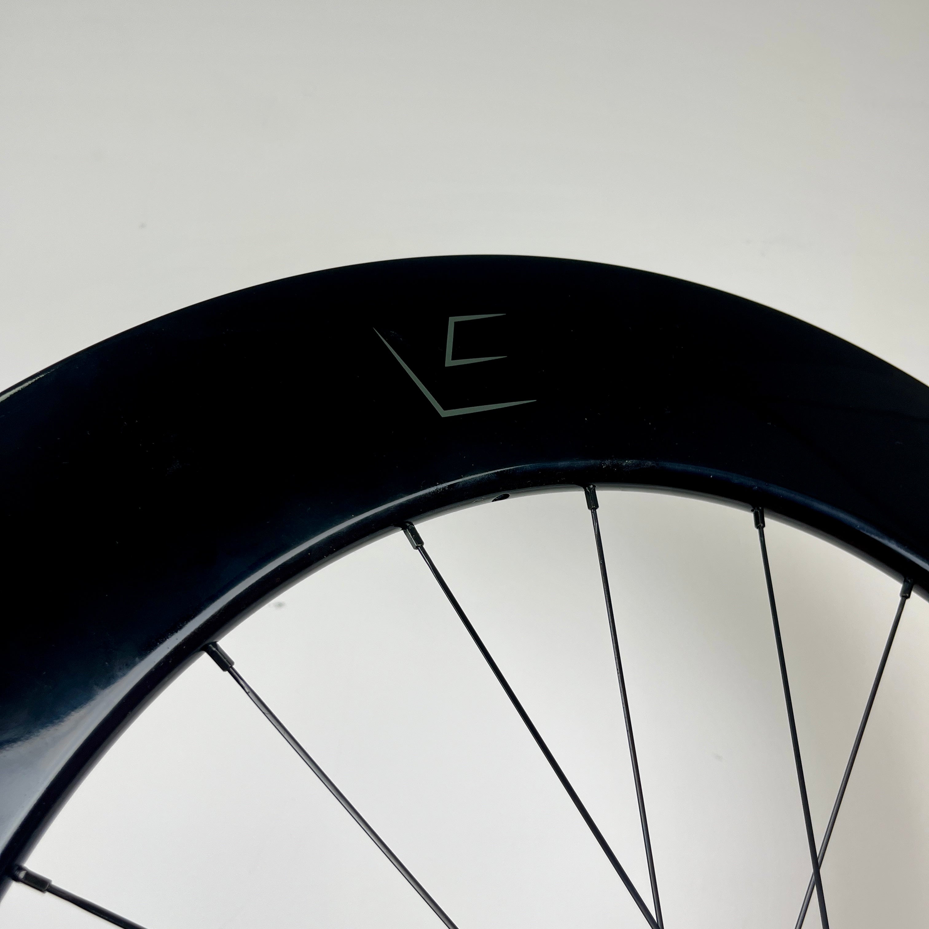VeloElite Carbon V88 track wheelset