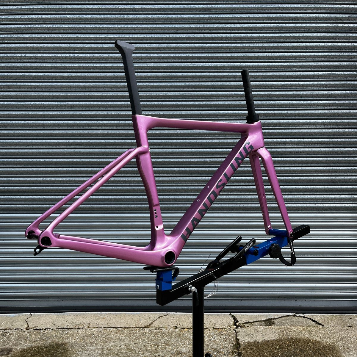 Its Pink - Frame Colour