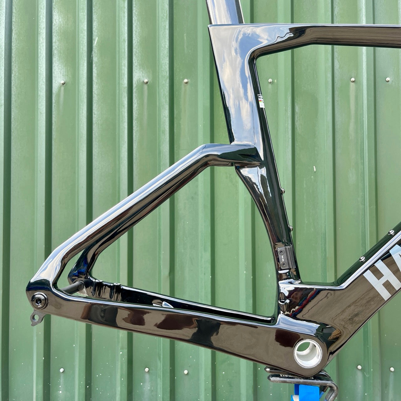 Gloss Black - Frame Colour