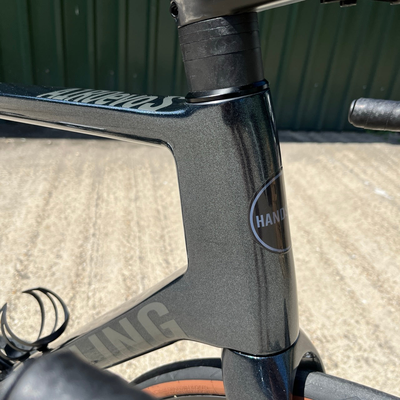 Gunmetal - Frame Colour