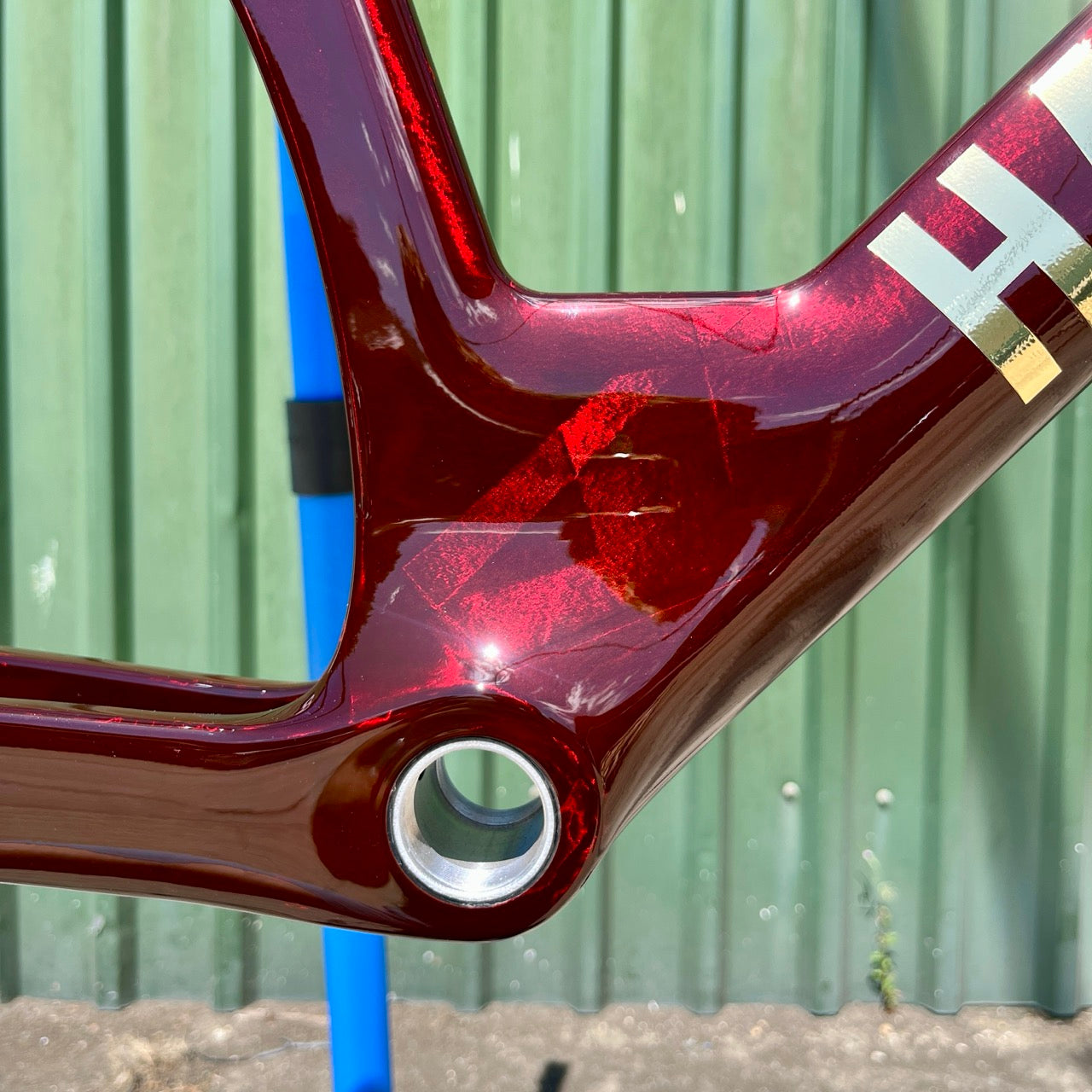 Ruby Carbon - Frame Colour
