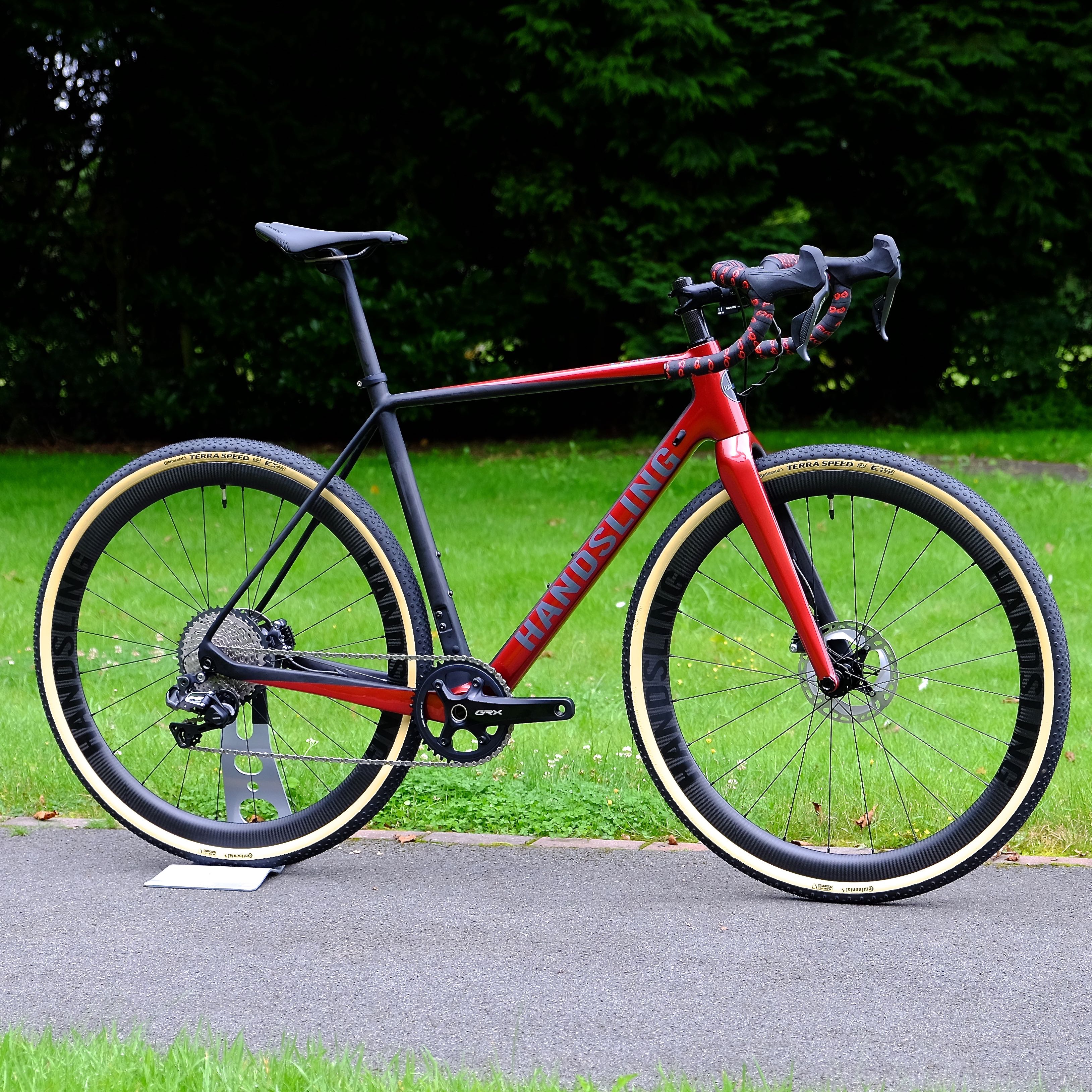 Handsling CEXevo Shimano GRX Di2 11-speed Gravel Bike