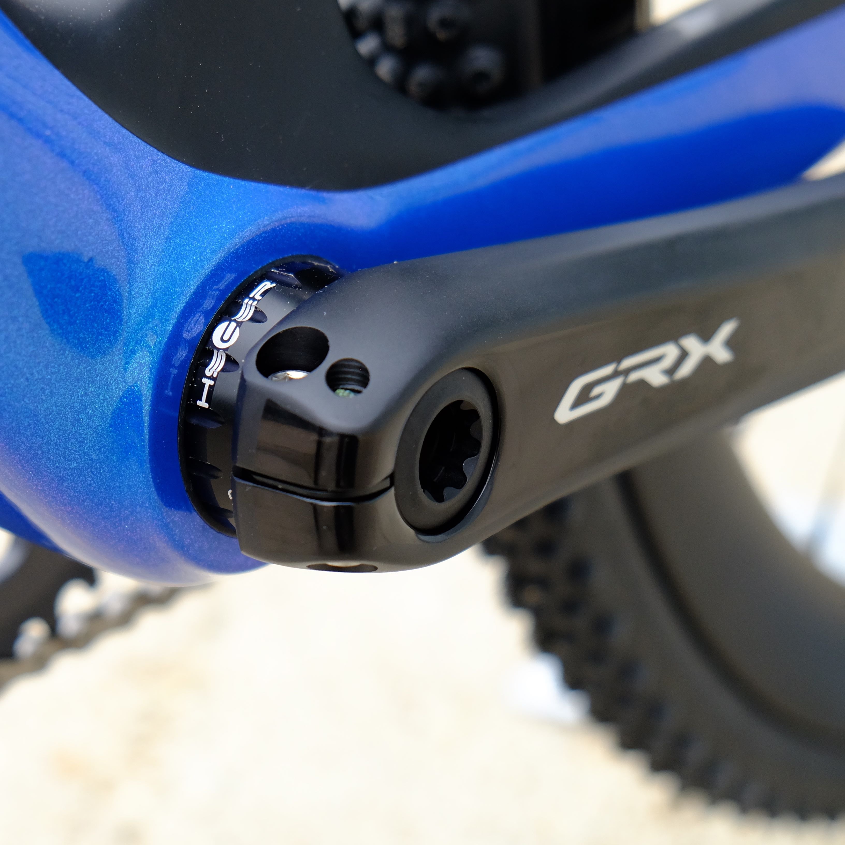 Handsling CEXevo Shimano GRX 11-speed Gravel Bike