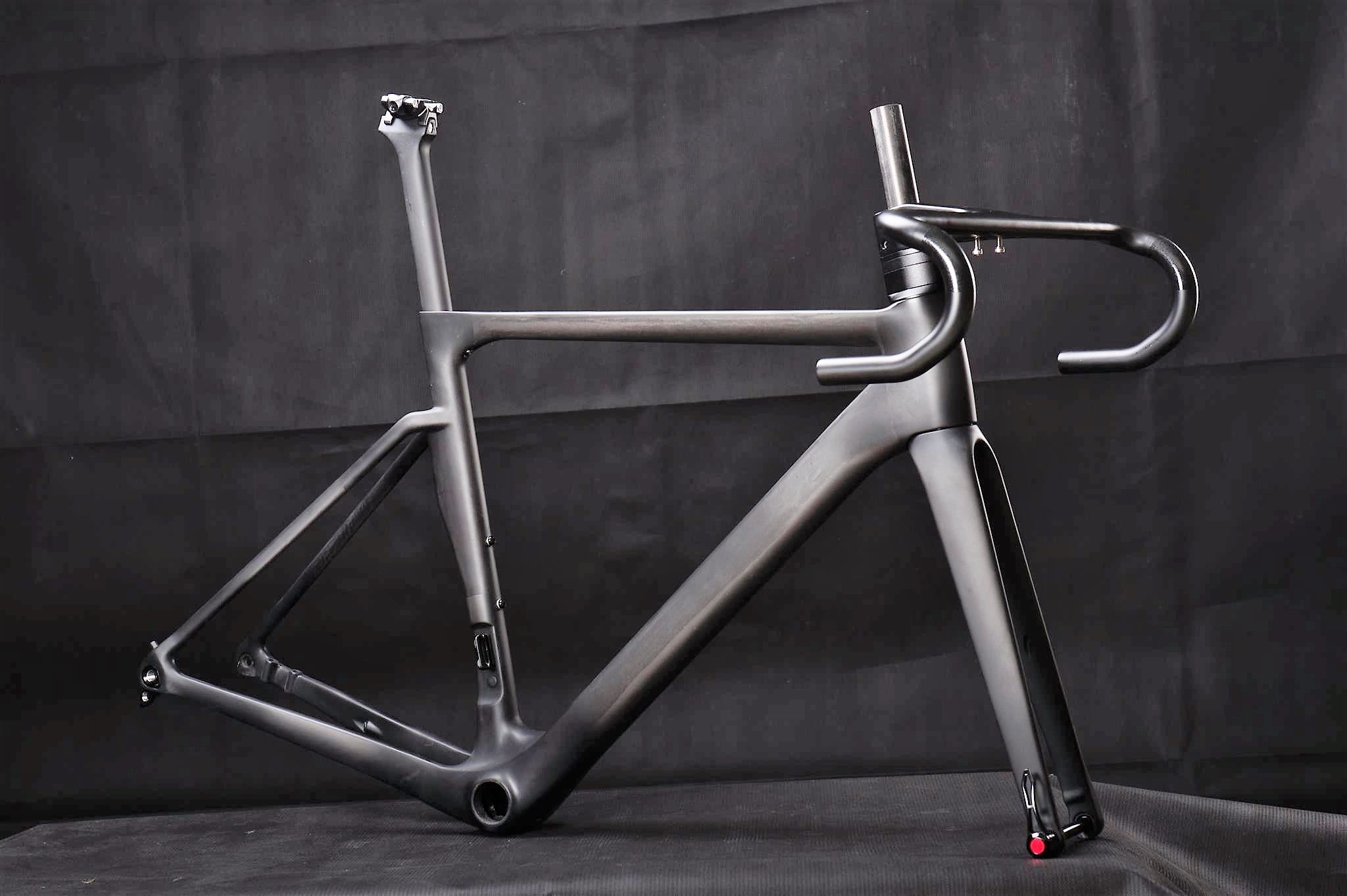 New Handsling A1R0evo