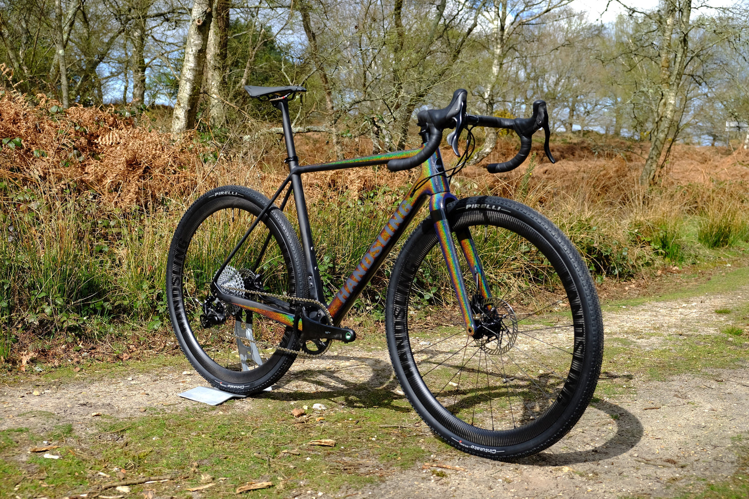 Brand New Handsling Oil Slick Frame Colour Turning Heads