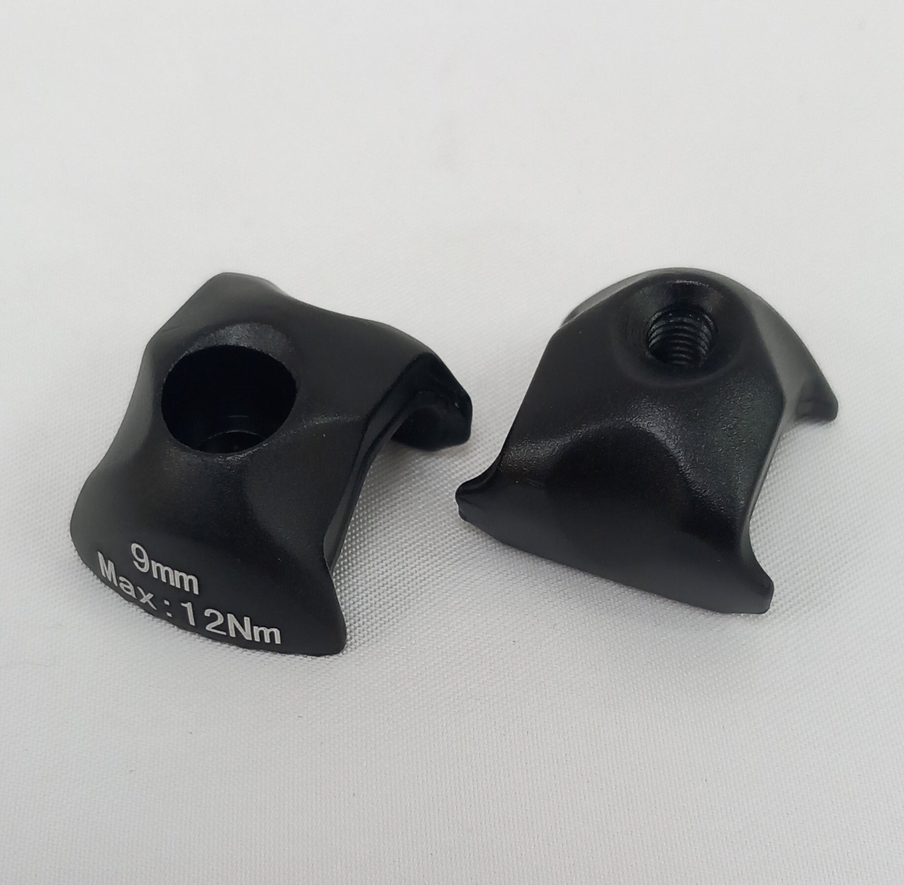 Saddle Clamps for Carbon Rails (9mm)