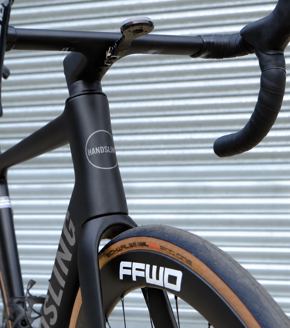 Handsling A1R0evoS Shimano Dura-Ace Road Bike - Quick Build