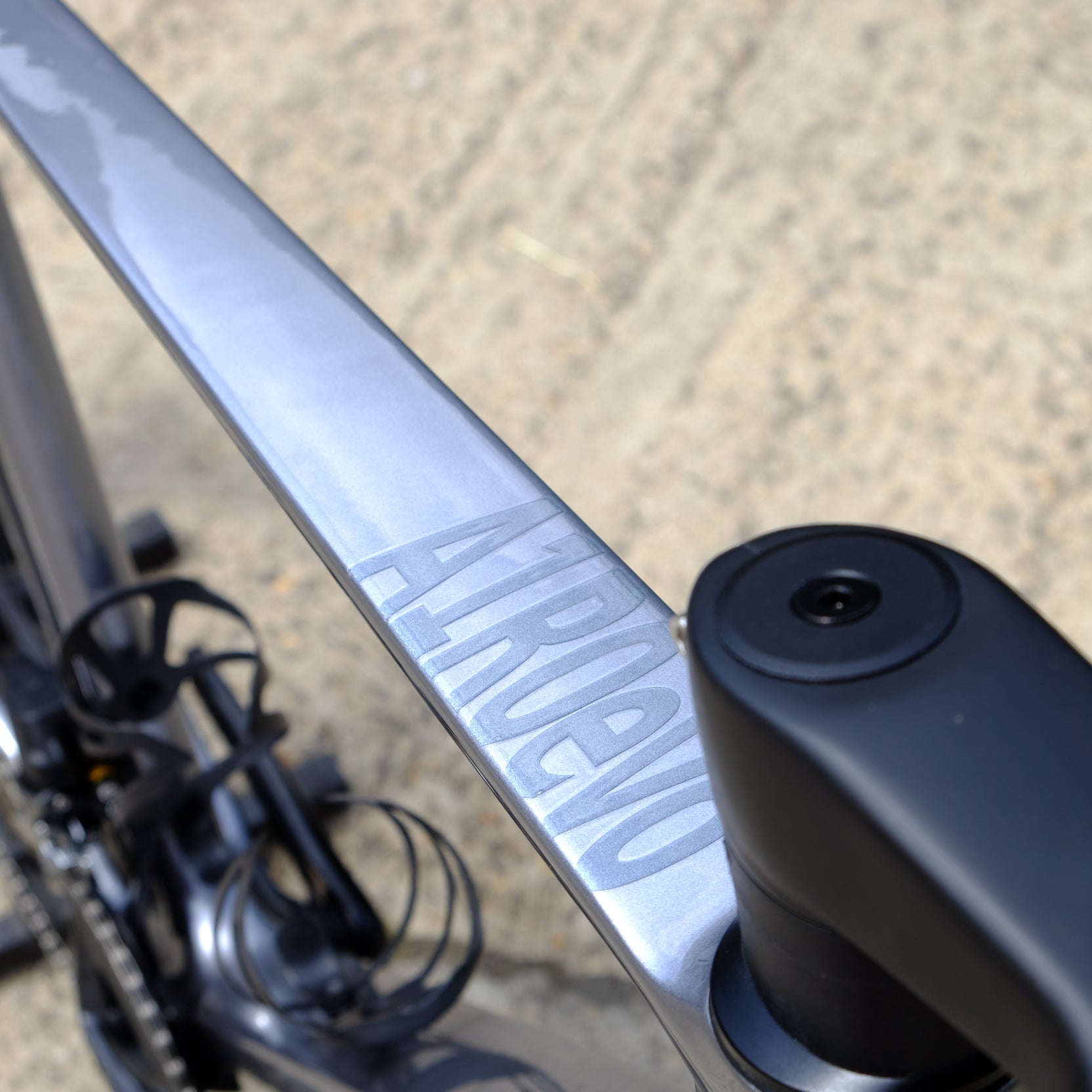 Titanium - Frame Colour
