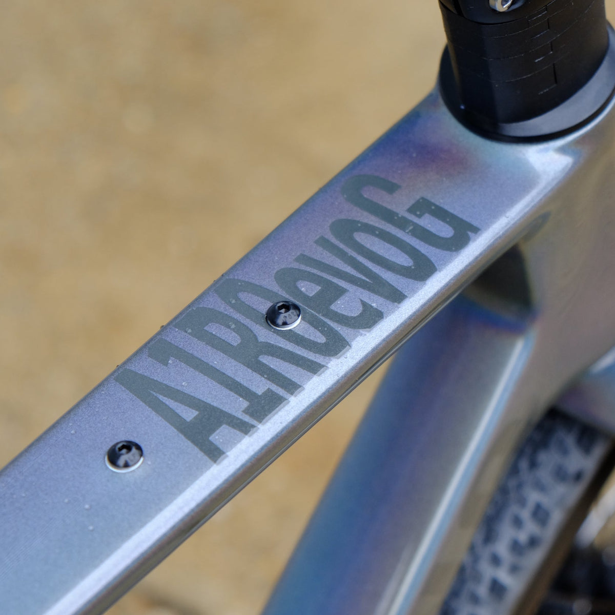 Handsling A1R0evoG SRAM Red XPLR gravel bike