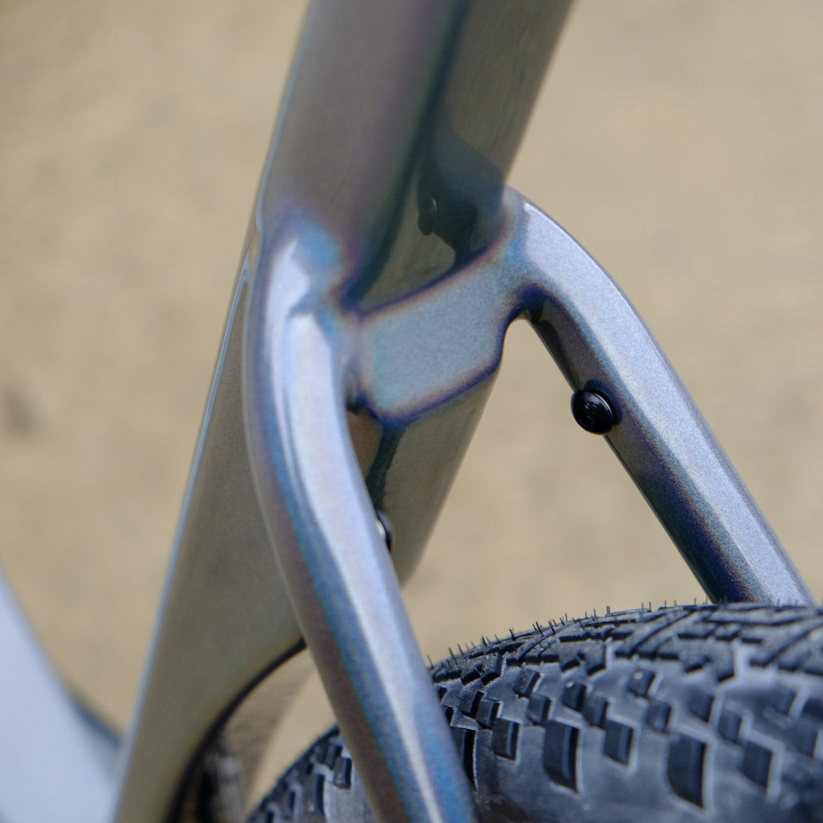 Handsling A1R0evoG SRAM Red XPLR gravel bike