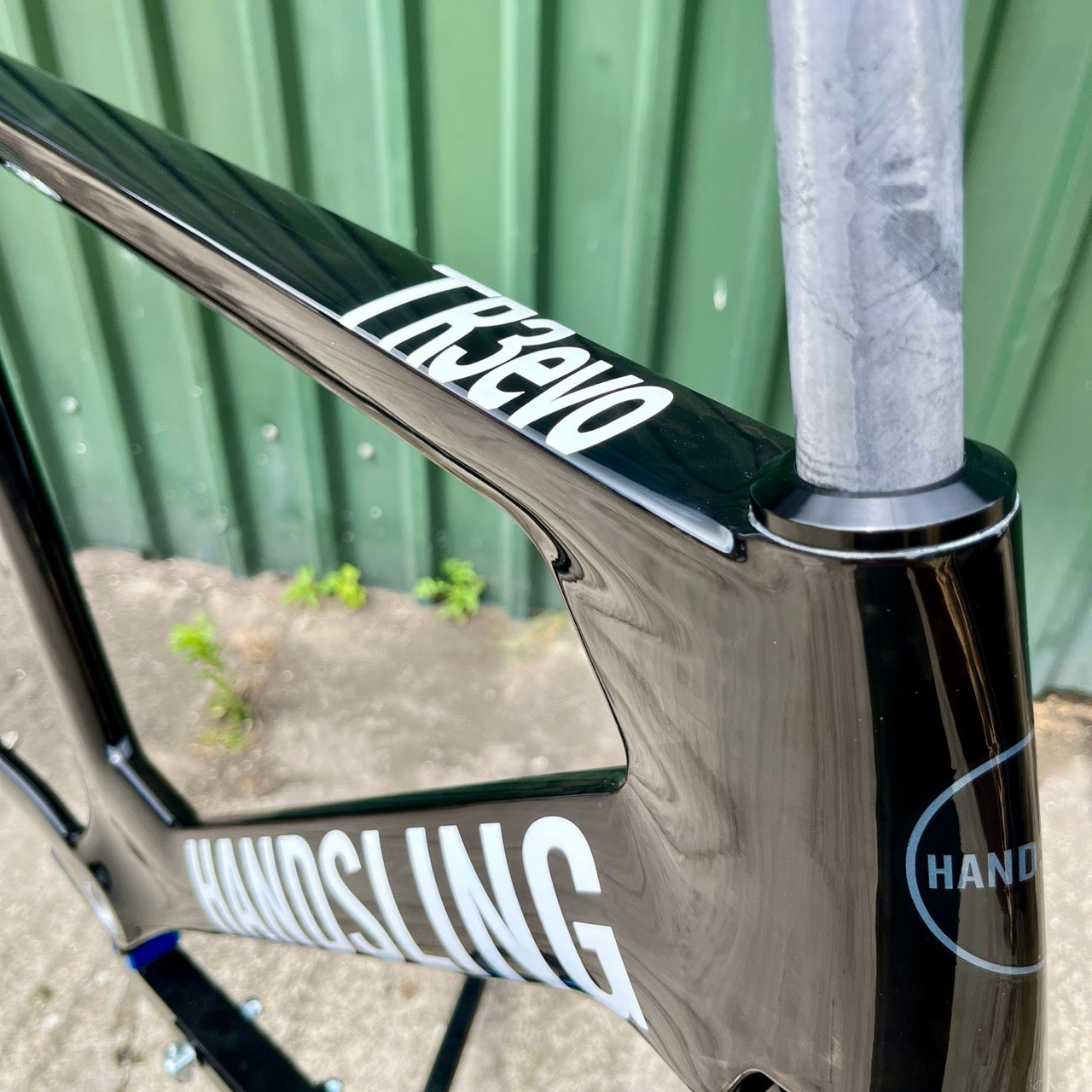 Handsling TR3evo Track Frame - Gloss Black Carbon
