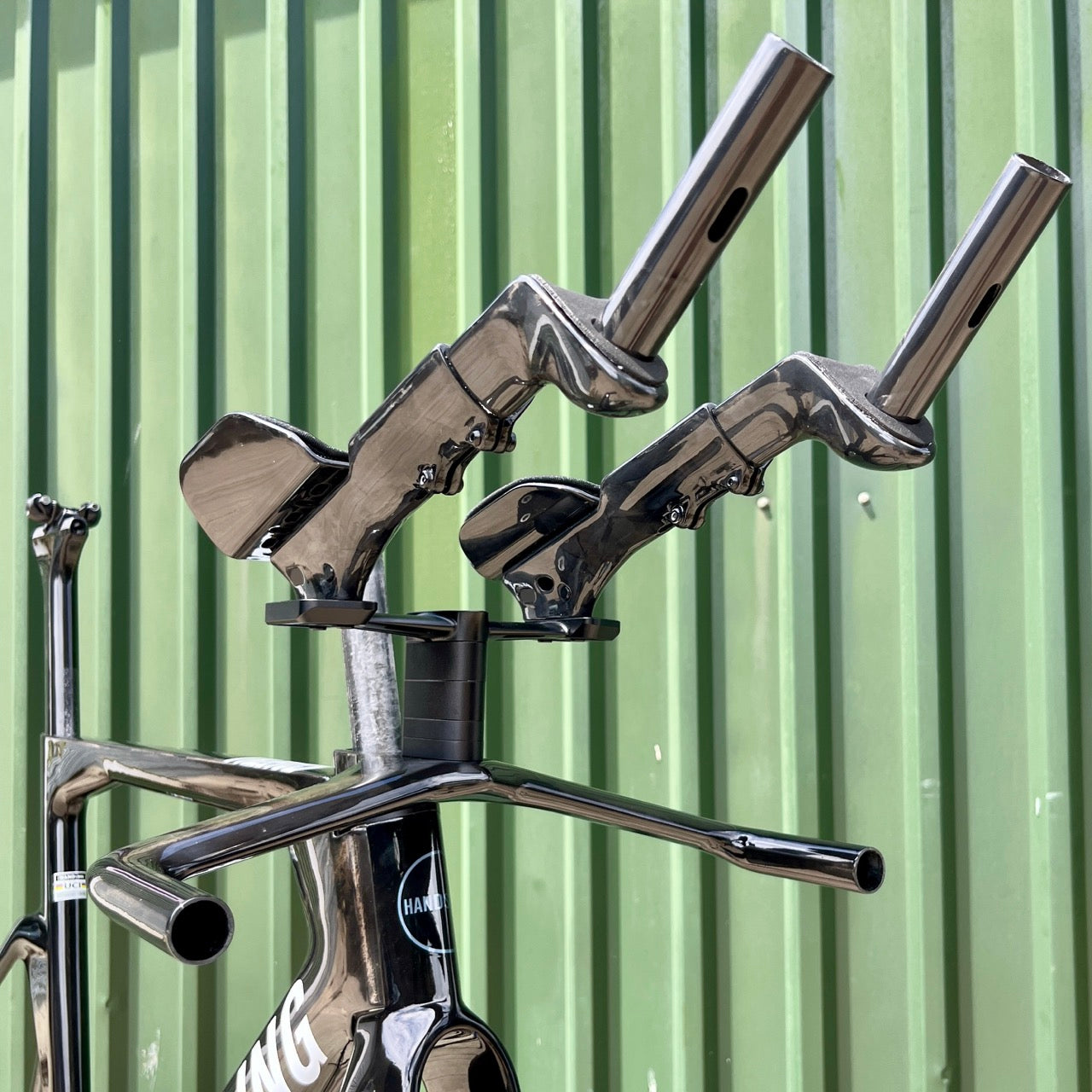 Handsling TR2evoP Track Pursuit Frame - Gloss Black Carbon