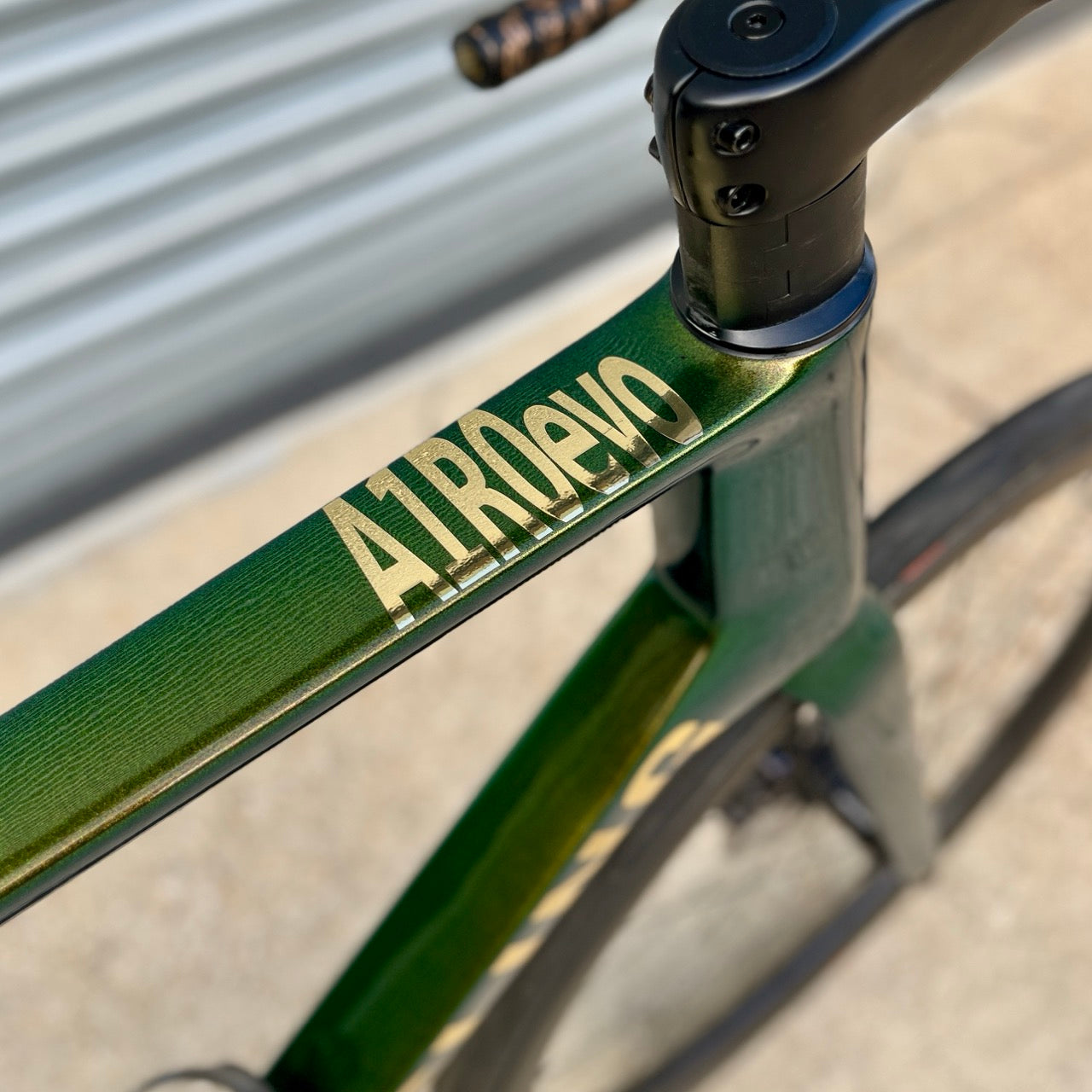 Green Sheen - Frame Colour