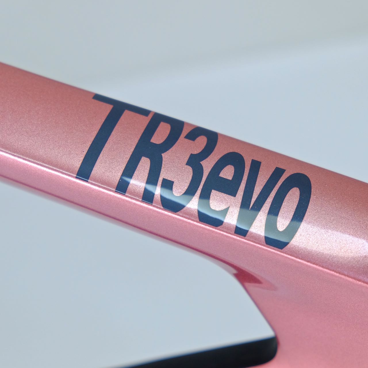 Handsling TR3evo Track Frame - Petrol Pink